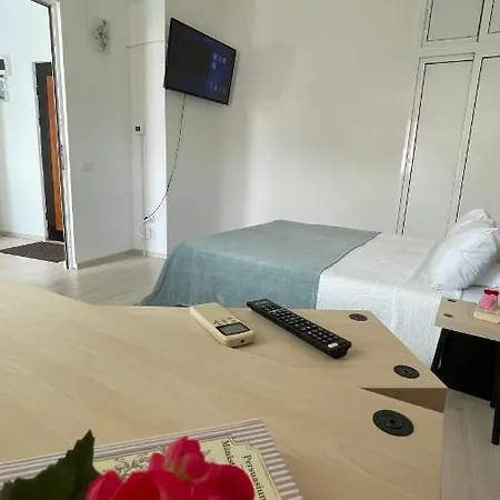 Old Center Apartman *